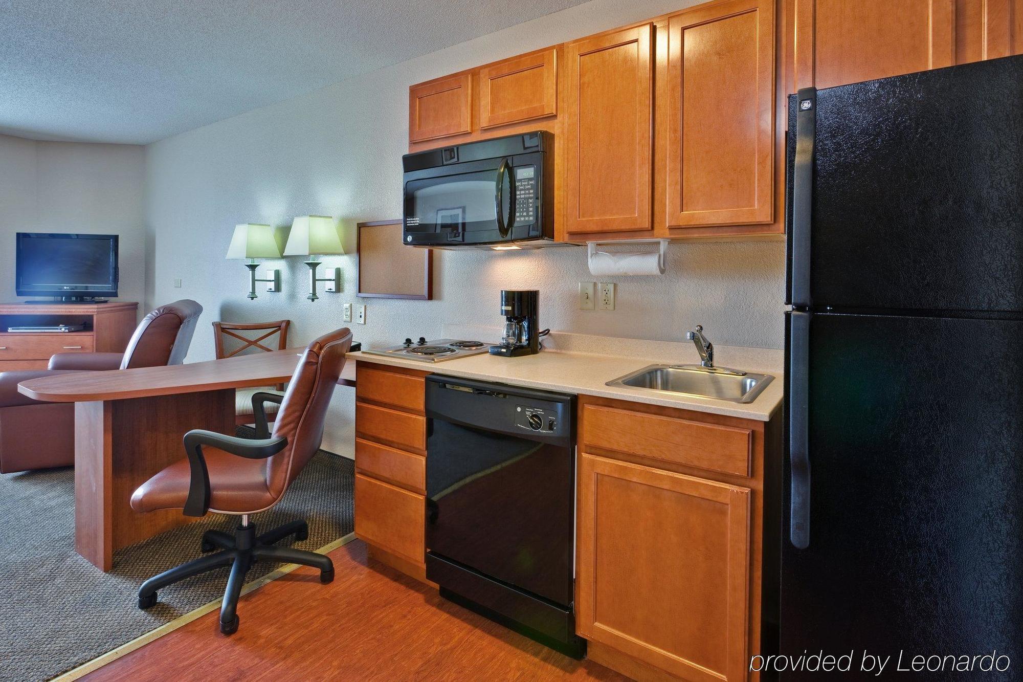 Candlewood Suites Olive Branch By Ihg Стая снимка
